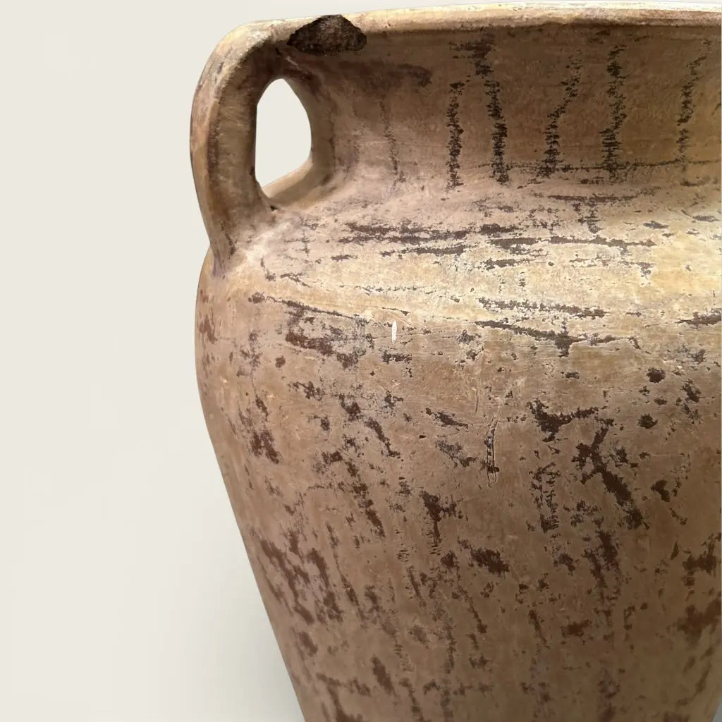 Vase Ancien en Terre Cuite beige – Élégance Romaine Pièce Unique