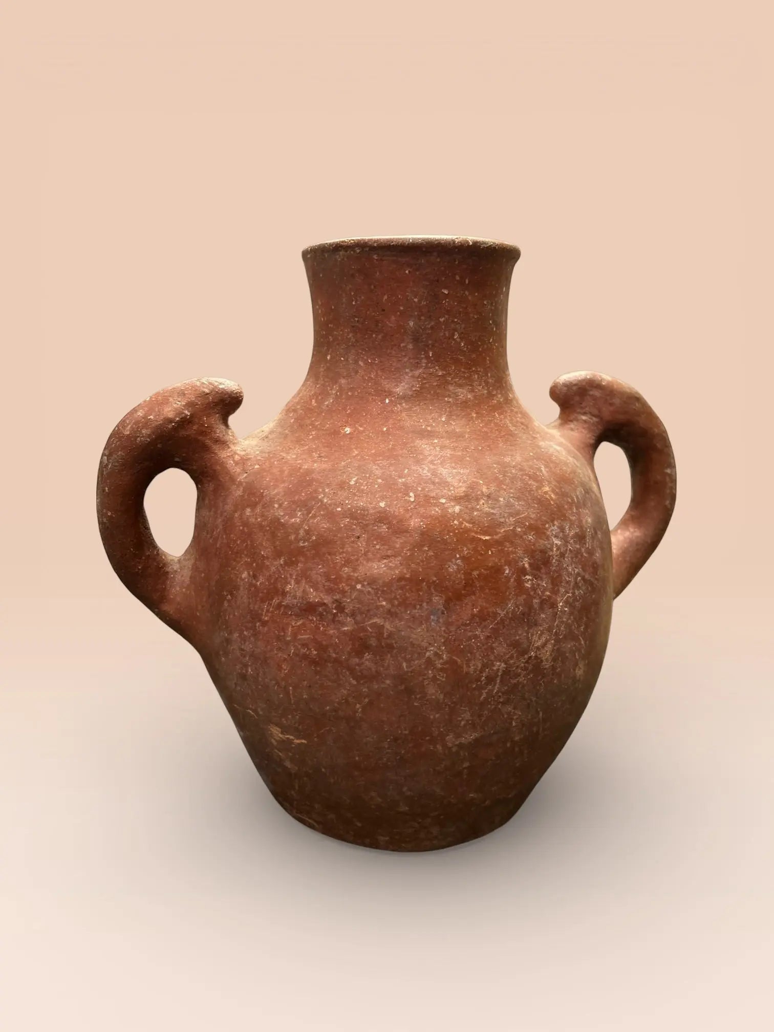 Vase ancien en terre cuite rouge - Élégance Romaine Pièce Unique