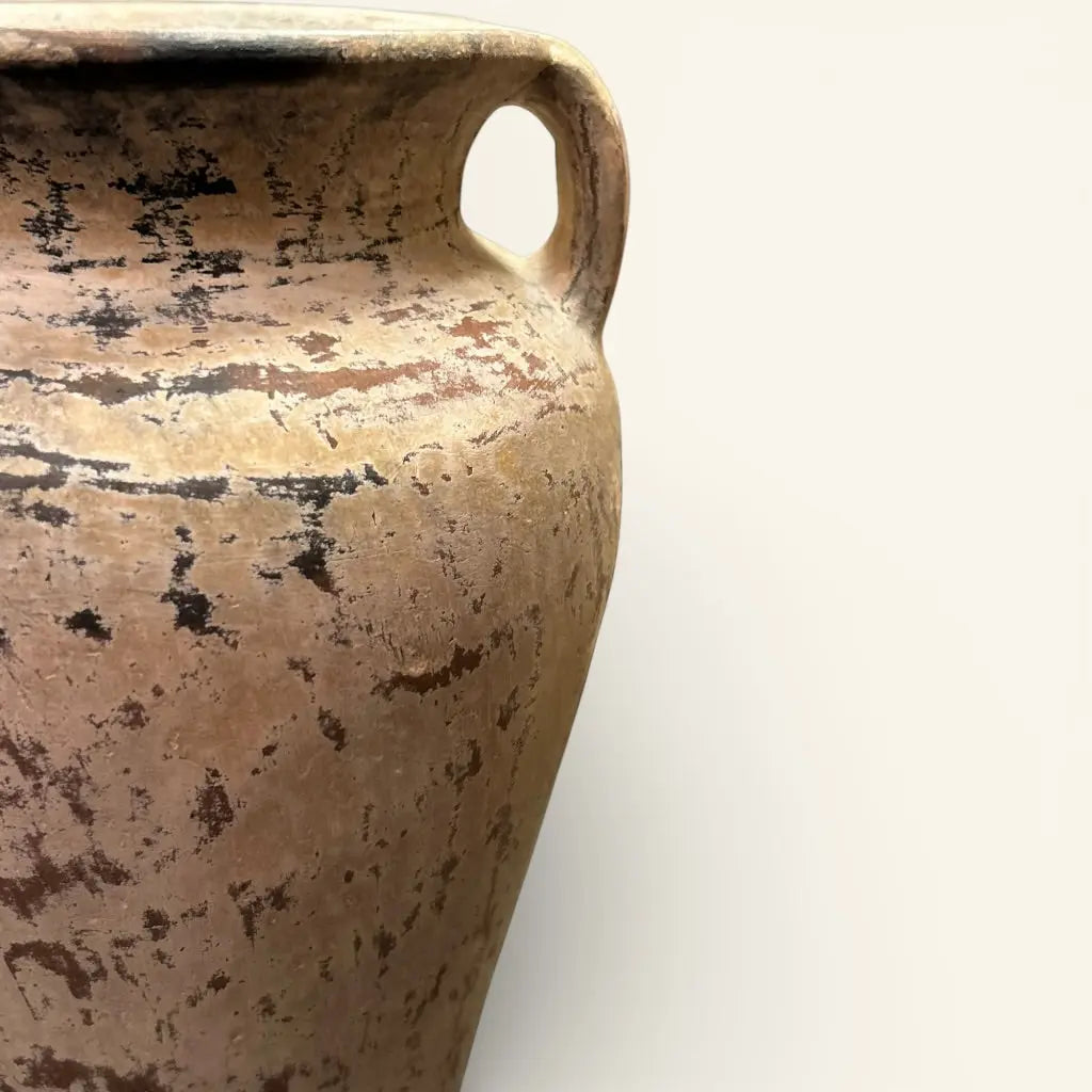 Vase Ancien en Terre Cuite beige – Élégance Romaine Pièce Unique